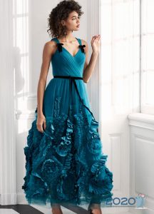 Модное синее платье на Новый Год 2020