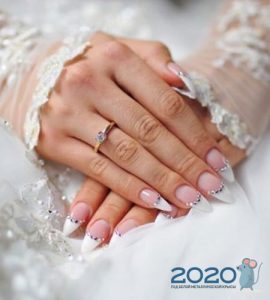 Свадебный французский маникюр зима 2019-2020