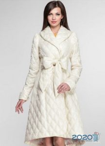 Модное стеганое пальто