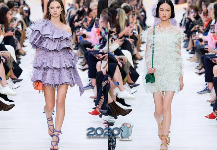 модные платья с перьями сезон весна-лето 2020